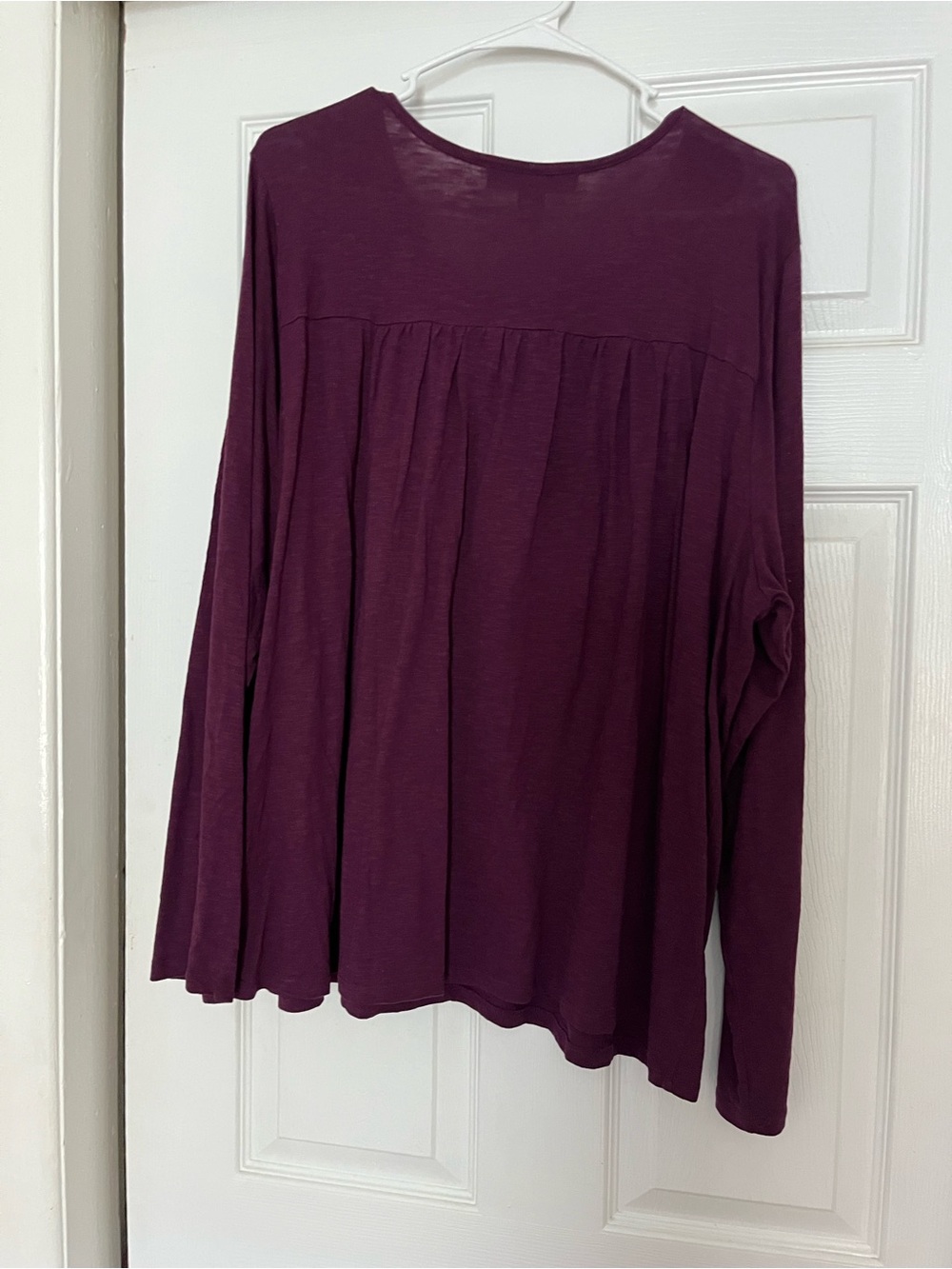 Gloria Vanderbilt Plum Long Sleeve Scoop Neck Top - Picture 8 of 8